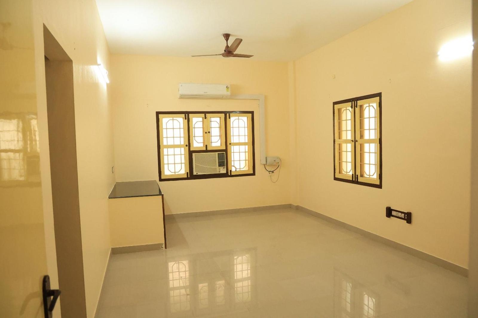 Official Sripuram Golden Temple Guest House Веллуру Экстерьер фото